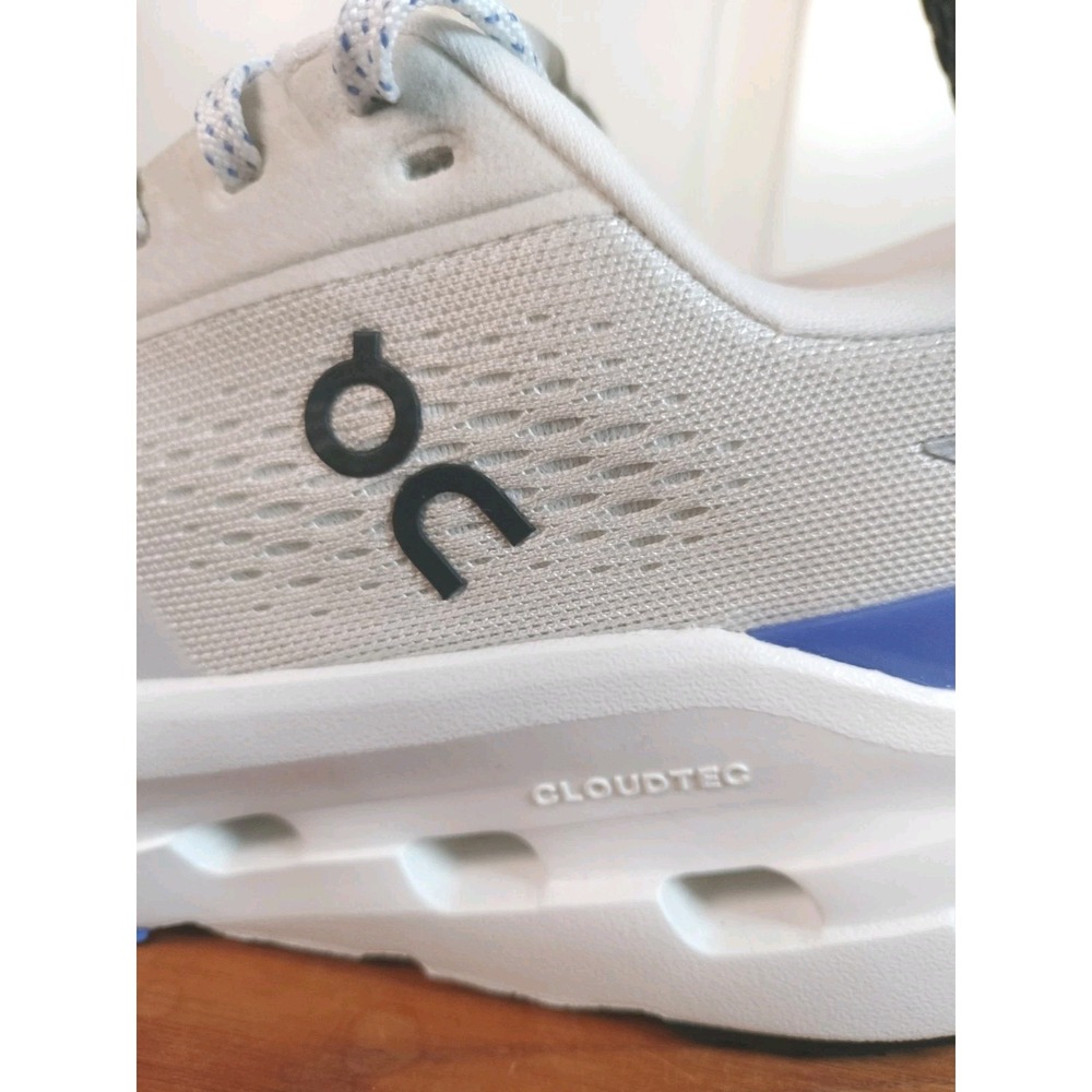 NEW On Cloudrunner Women's Running Shoes Size 8 White Blue Helion CloudTec - Picture 5 of 10